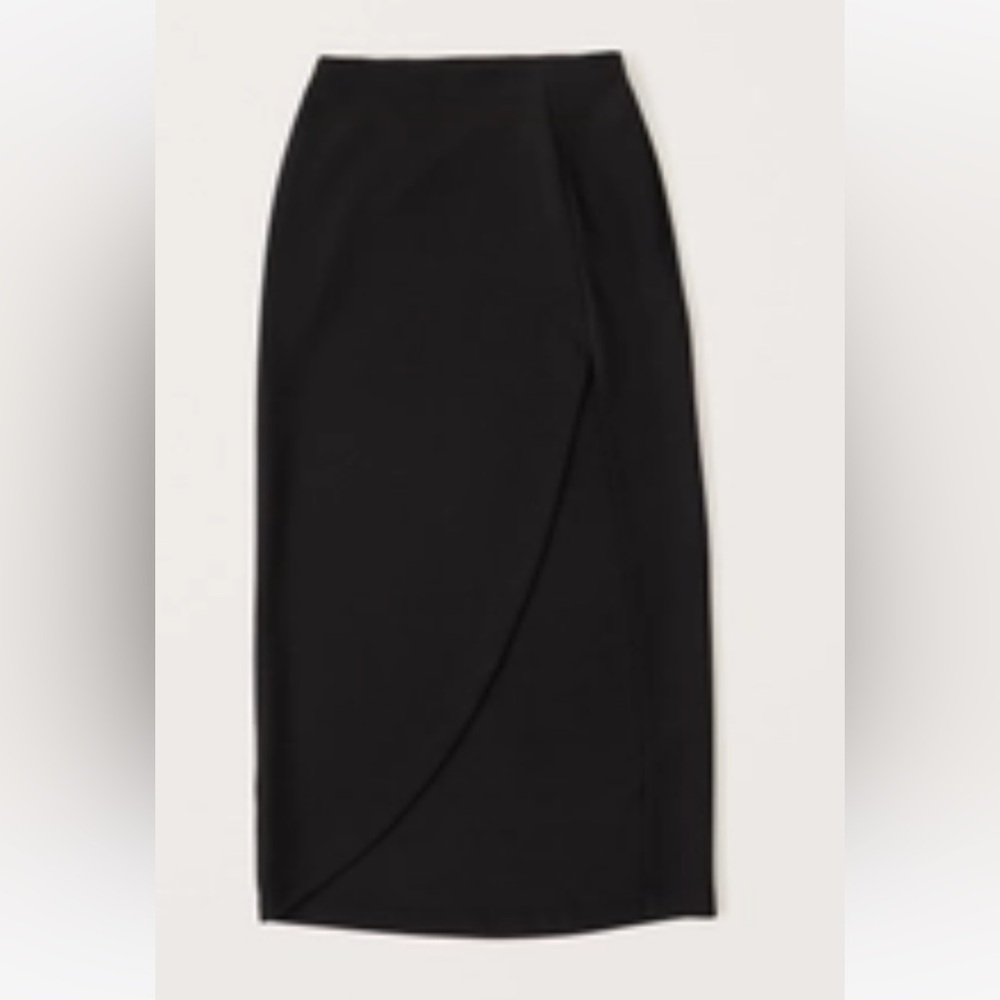Abercrombie & Fitch Black elevated midi skirt medium petite